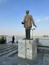 بدر شاكر السياب شاعر المفارقة العراقية!!