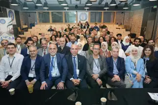 مؤتمر اتحاد الأطباء والصيادلة السوريين السنوي يلتئم في باريس!!