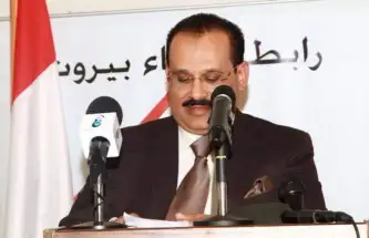 يفنى الزمان قصيده للشاعر د. عبد الولي الشميري