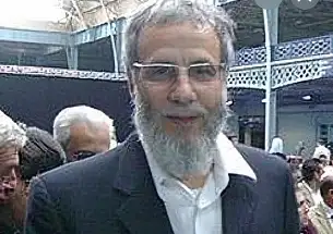 يوسف إسلام (Cat Stevens) … عندما قاد البحث عن المعنى أحد أشهر نجوم العالم إلى الإسلام..!!  د. تمام كيلاني