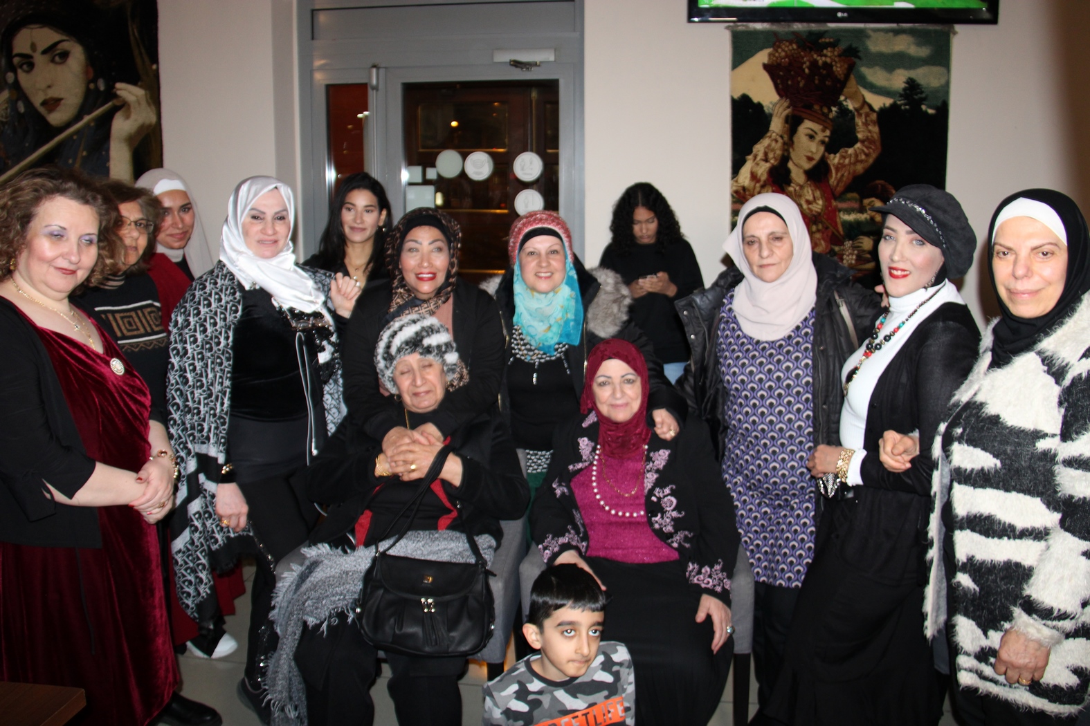 اتحاد المرأة والأسرة العربية والمصرية.. إفطار عائلي