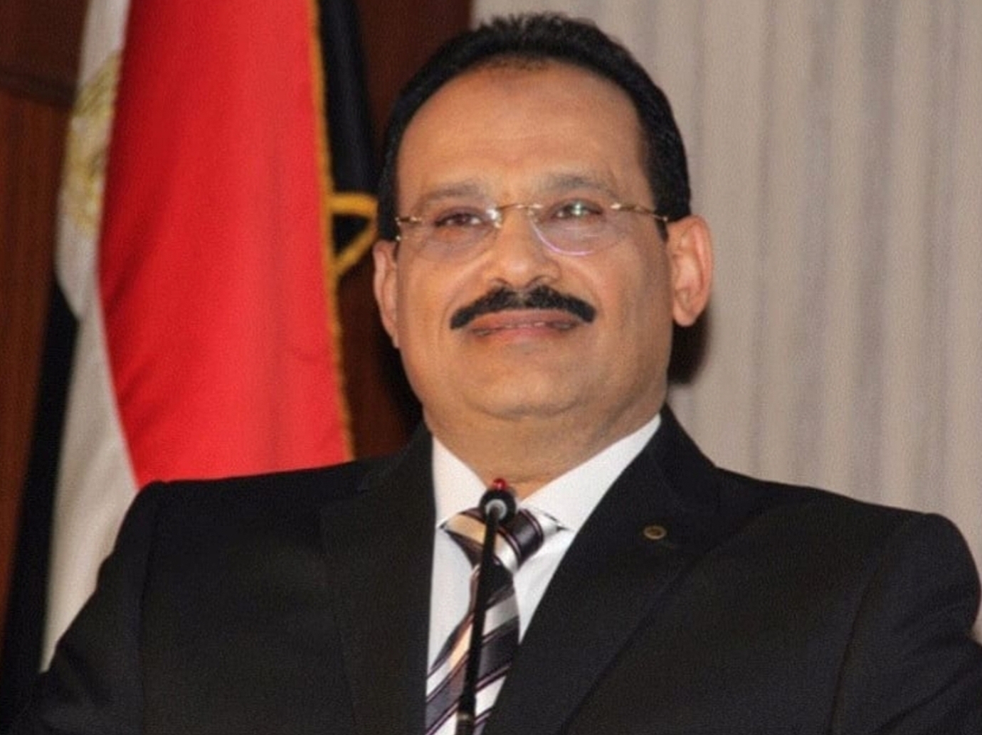 بالله قِفي 