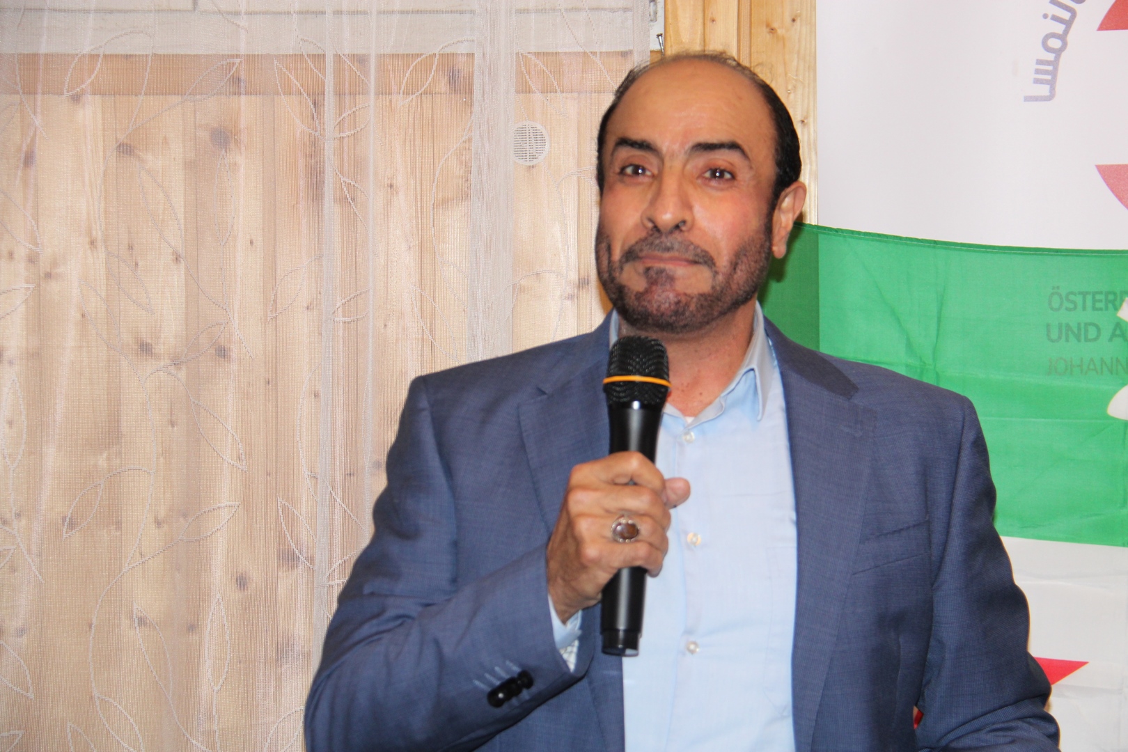 في فيينا.. العائلة السورية واحدة