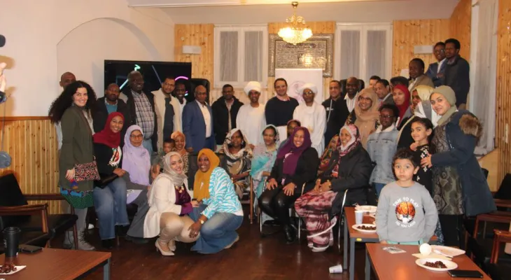 البيت السوداني في (فال) والحضور إشارات!!