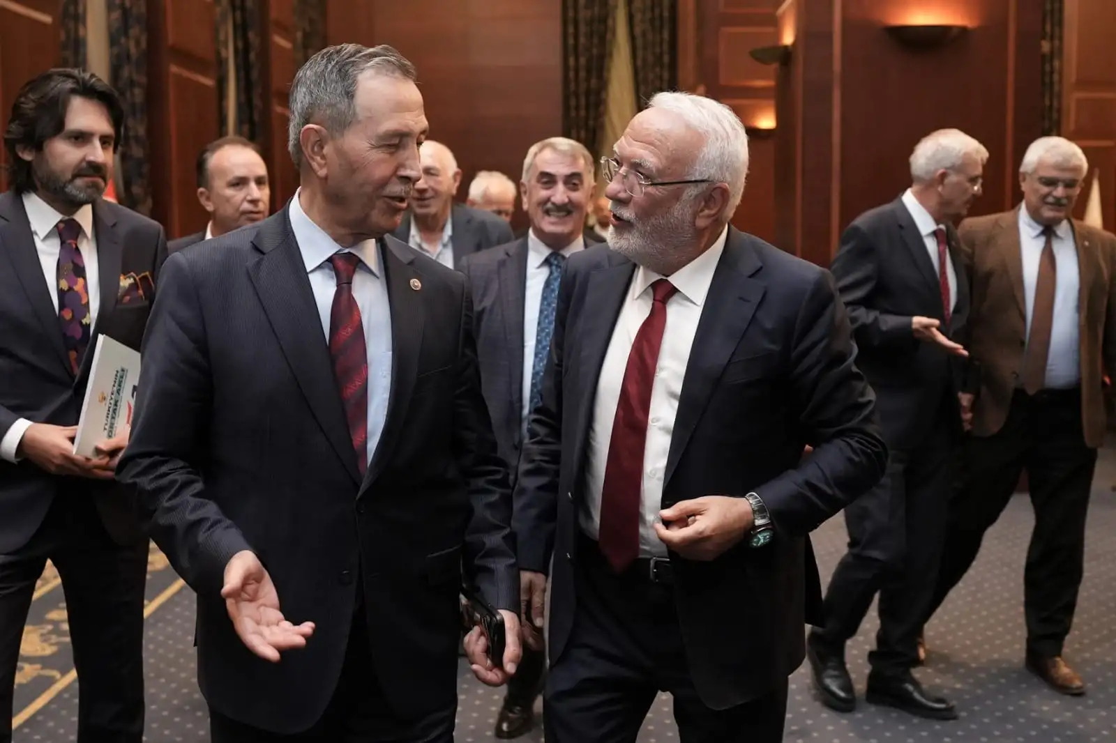 الأمير سيف الدين الكردي وإمارة قبائل جزيرة بوتان (احلاف قبائل بختية/بوتانية ).