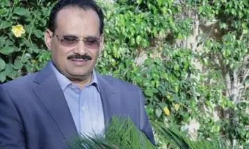 د. عبد الولي الشميري يكتب قصيدة ( إلى صديقي)